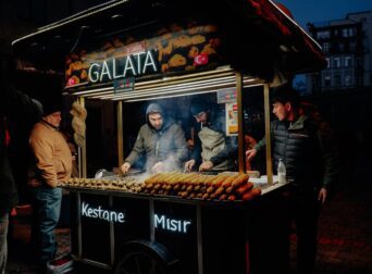 Istanbul Food Guide: What to Eat