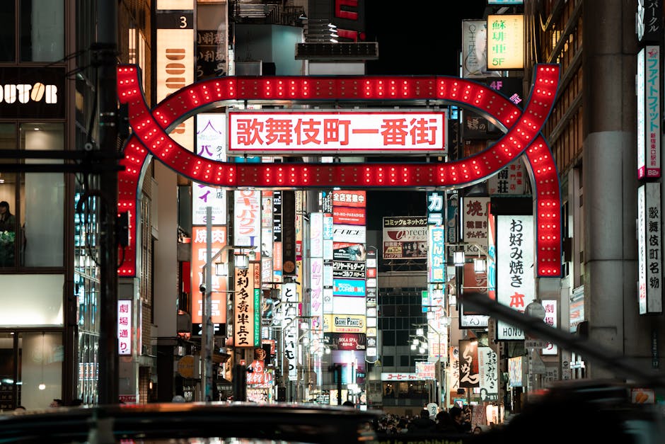 Tokyo Nightlife Travel Guide: Where to Go, What to Do, and How to Stay Safe