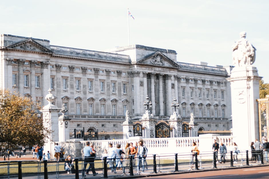 Buckingham Palace Visit Guide London: What to Know Before You Go