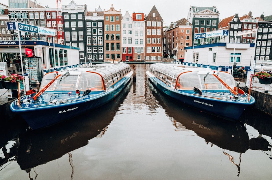 Amsterdam Canal Cruise Guide: Everything You Need to Know Before You Go